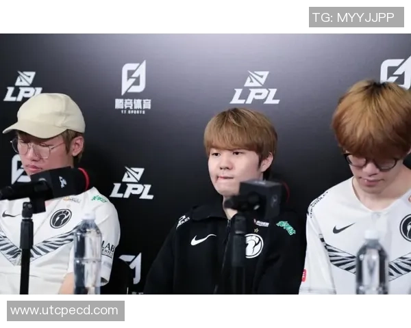 IG以52分领跑世界大师赛积分榜争夺战愈发激烈各队奋力追赶